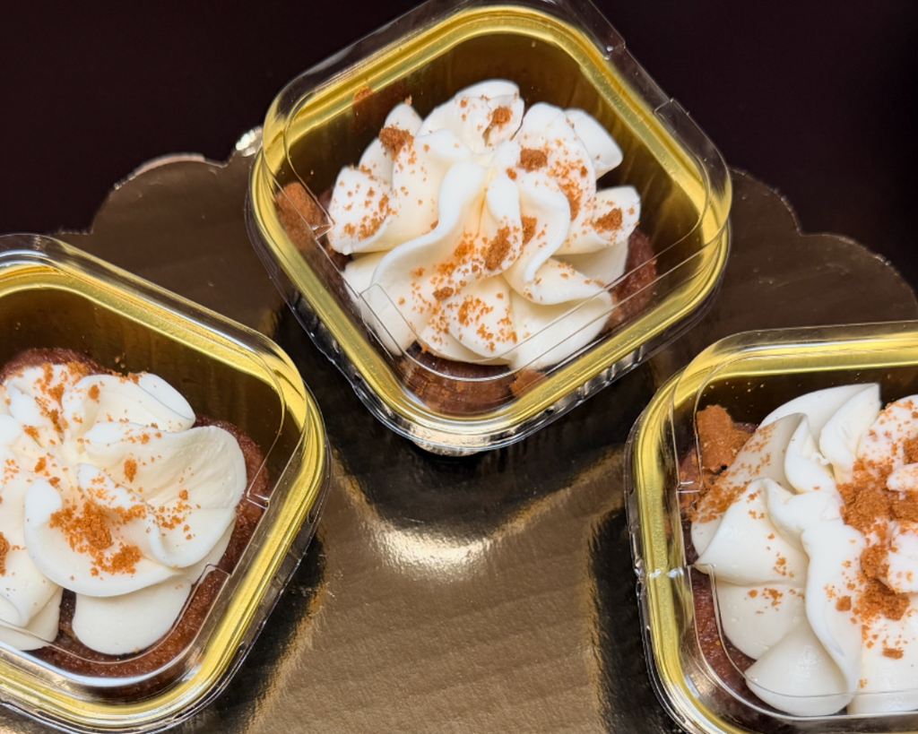 Flower Square Mini Cakes